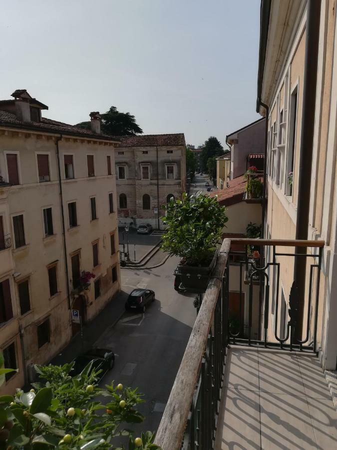 Residenza San Pietro Apartamento Vicenza Exterior foto